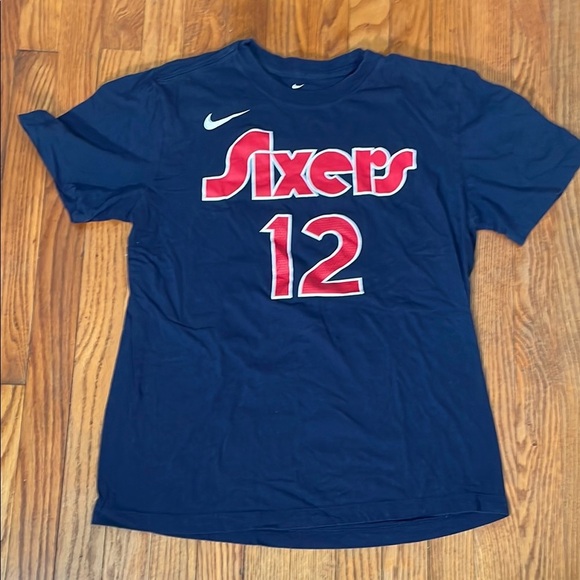 Nike The Nike Tee Short Sleeve Tobias Harris #12 Sixers navy red men's m - Picture 1 of 5